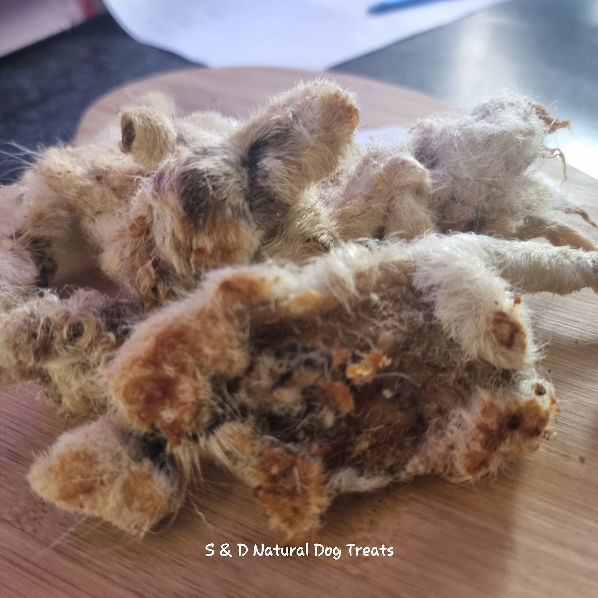 Lamb Skins with Hair (50g)