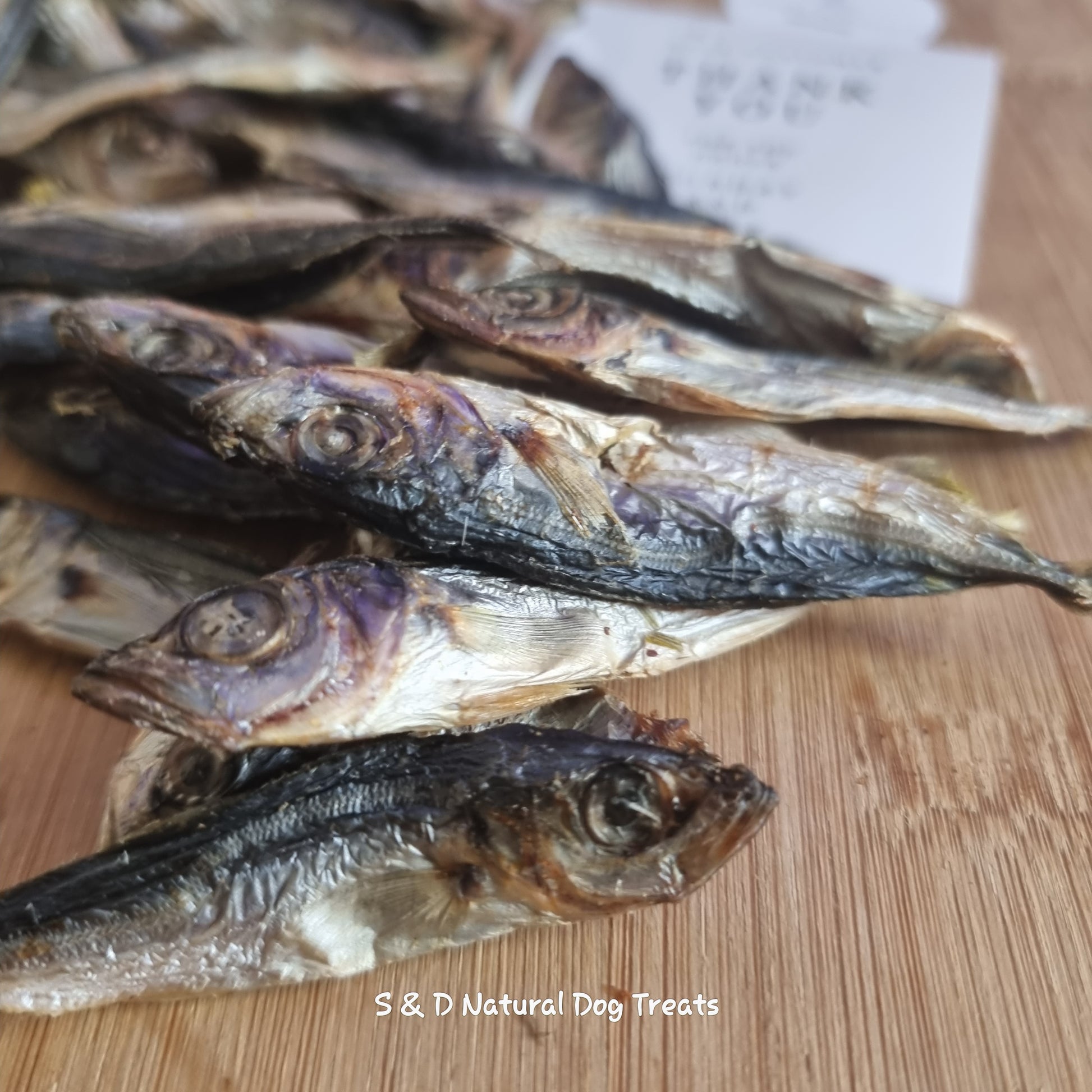 Fish Sprats (50g)