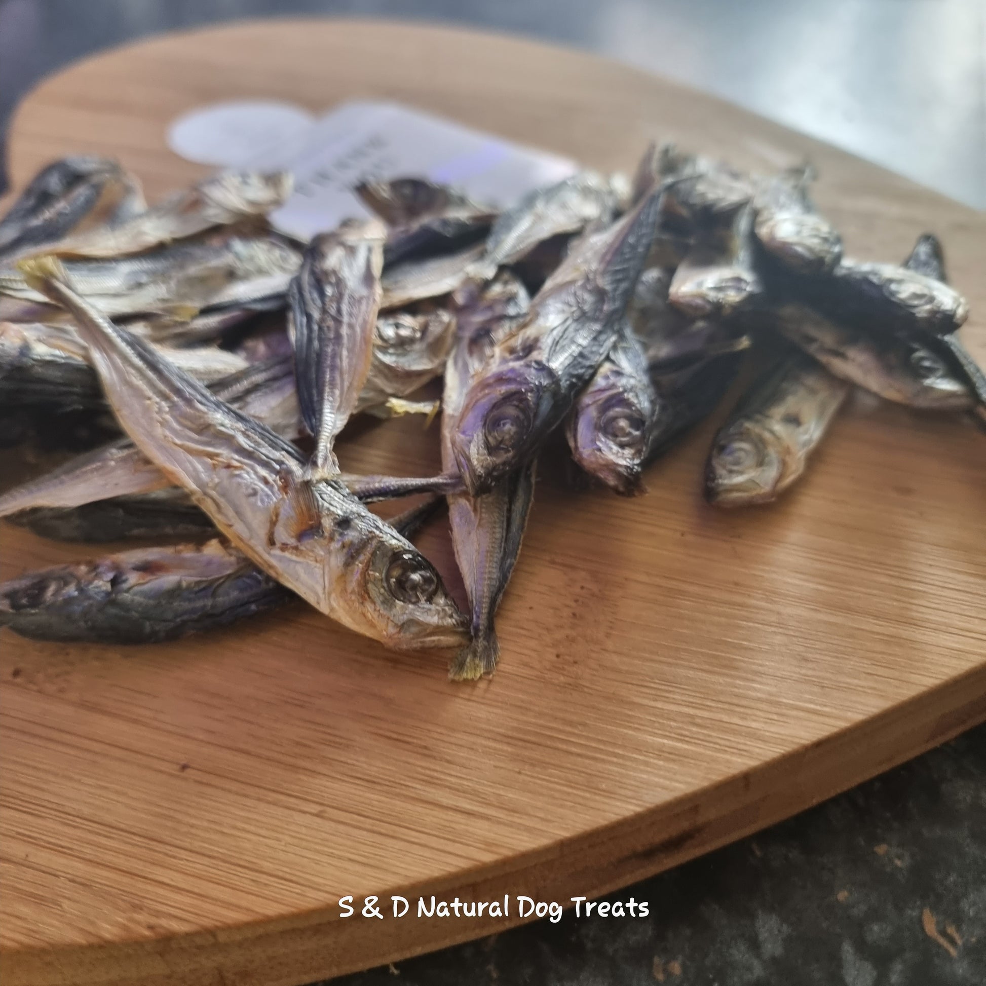 Fish Sprats (50g)